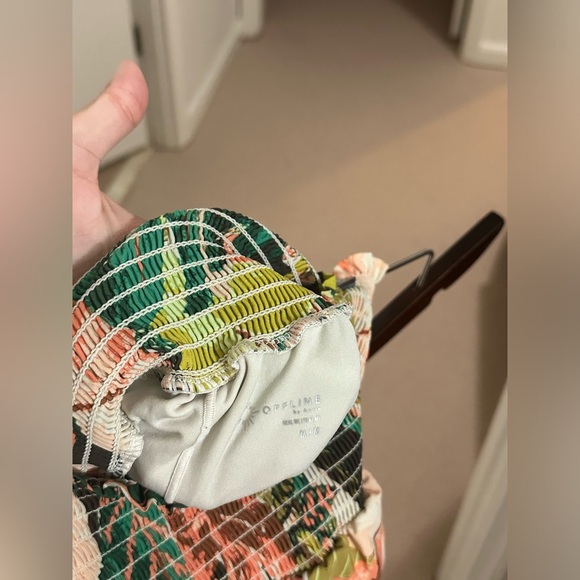 Offline by Aerie Real Me Floral Smocked Running Shorts Summer Womens Size M - Picture 5 of 5